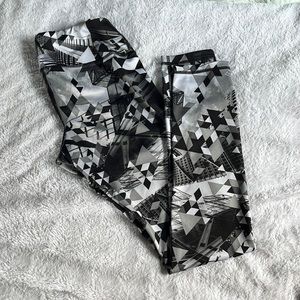 black & white leggings size s